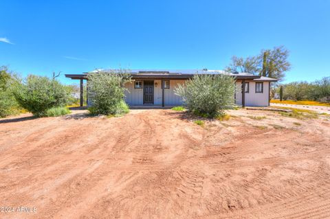 A home in Cave Creek