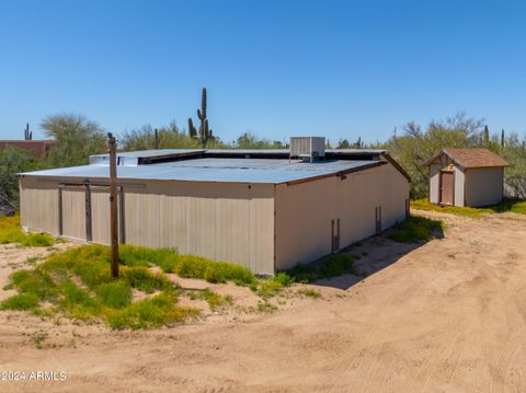 A home in Cave Creek