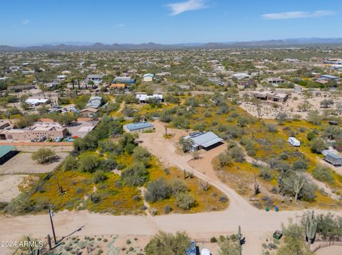 A home in Cave Creek