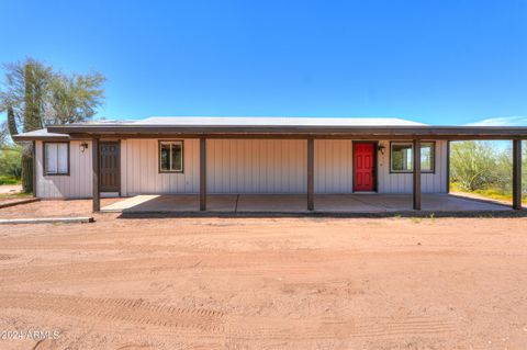 A home in Cave Creek