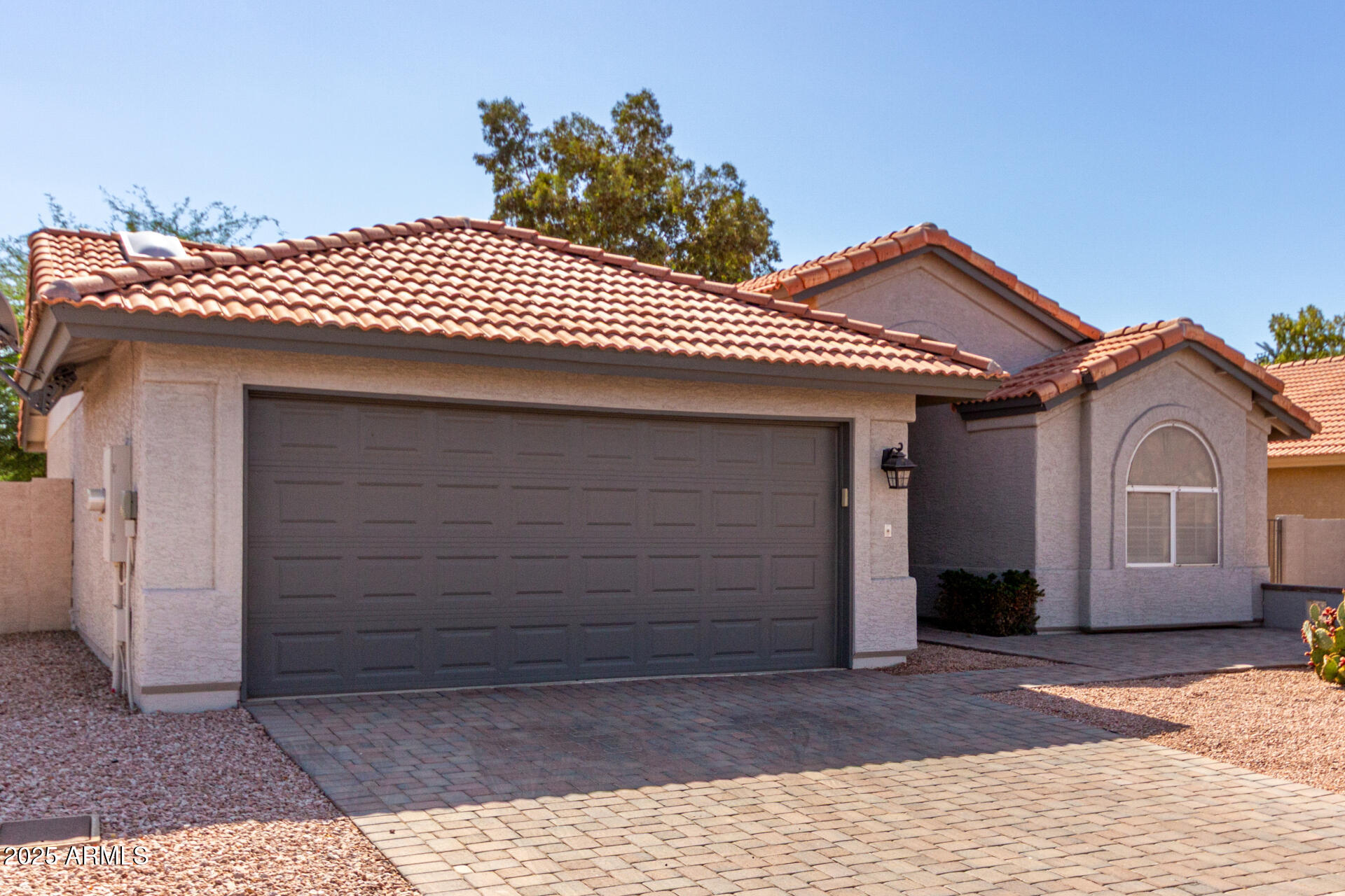 25621 S FLAME TREE Drive
