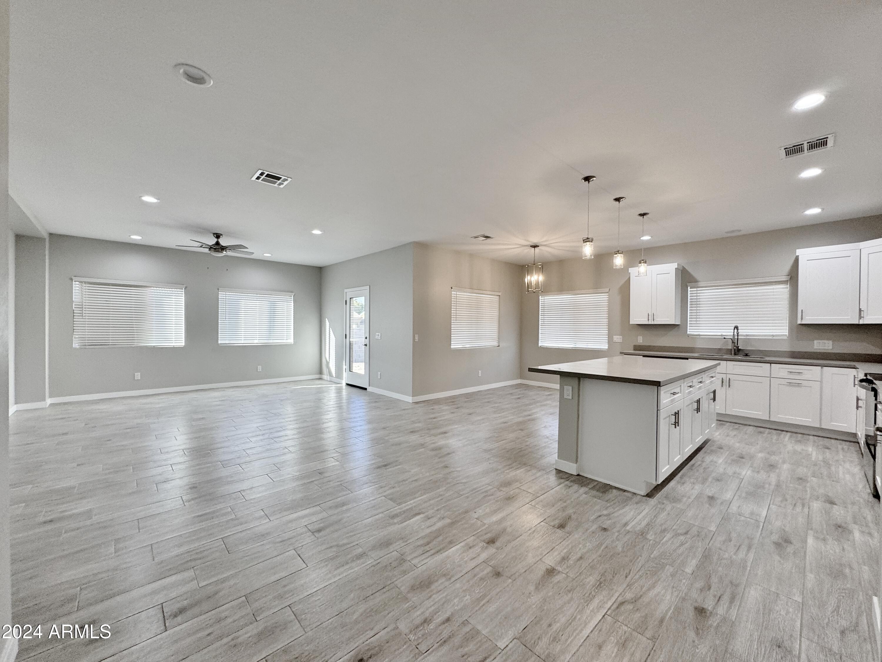 9240 W DEBBIE Lane