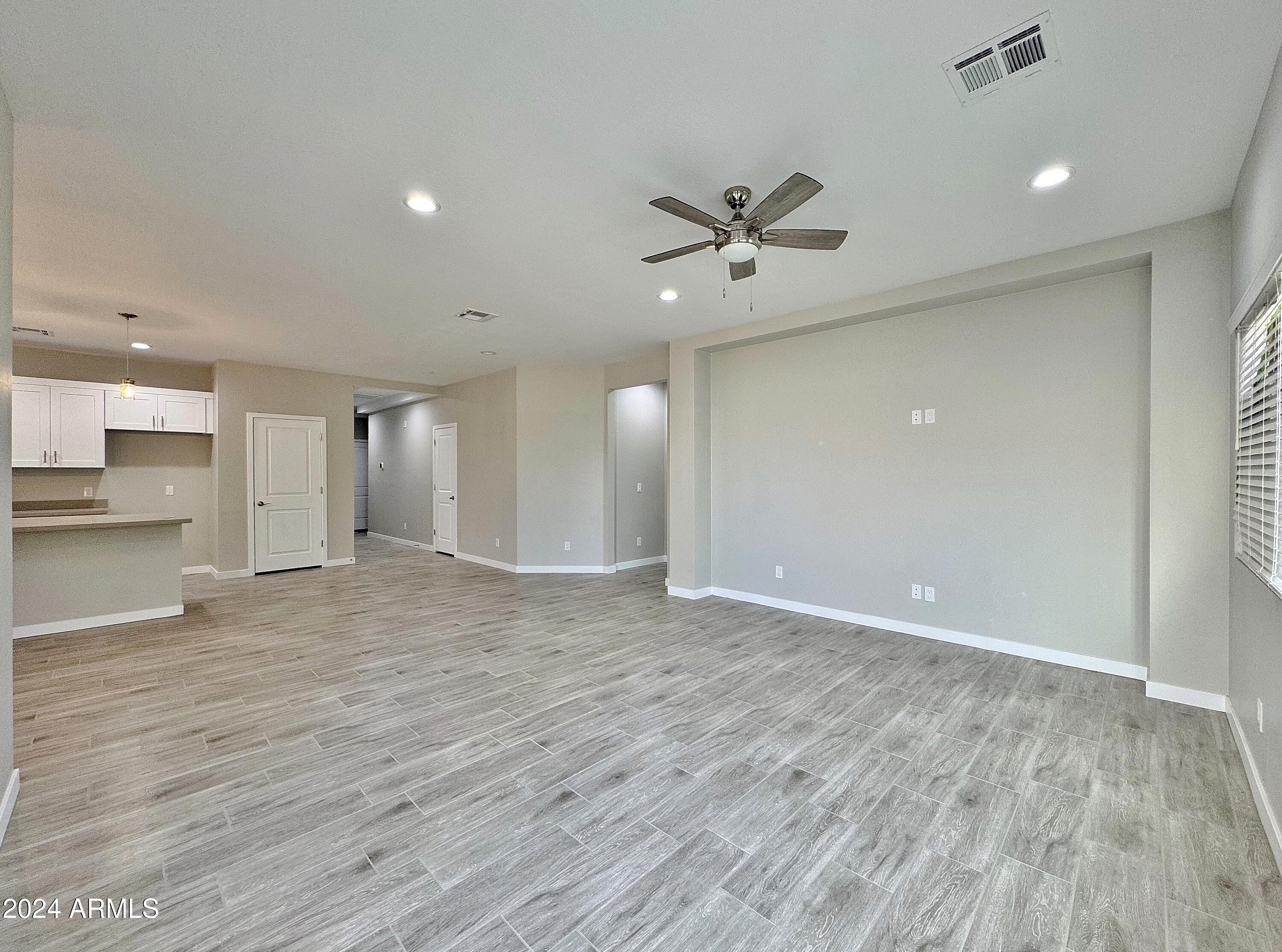 9240 W DEBBIE Lane