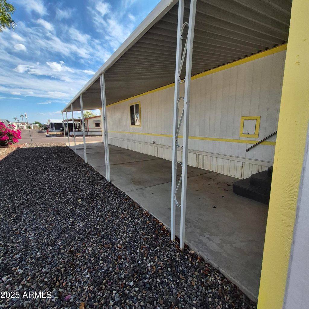 Photo of 10955 N 79th Avenue #163, Glendale, AZ 85303 (MLS # 6922828)
