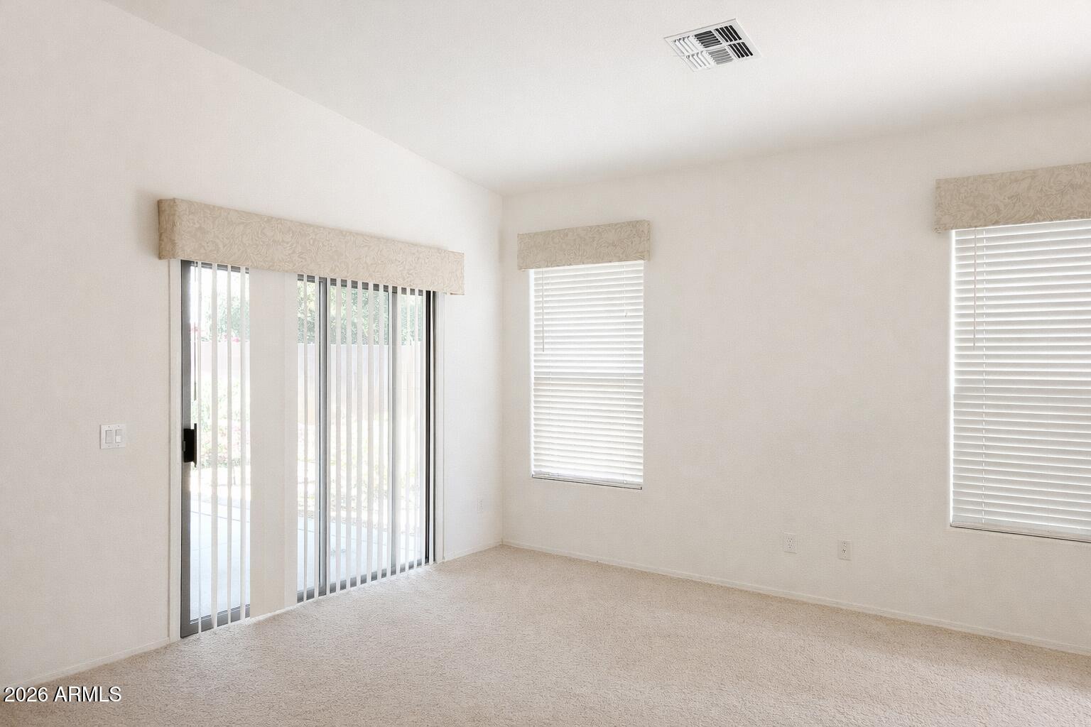 18048 W SPENCER Drive