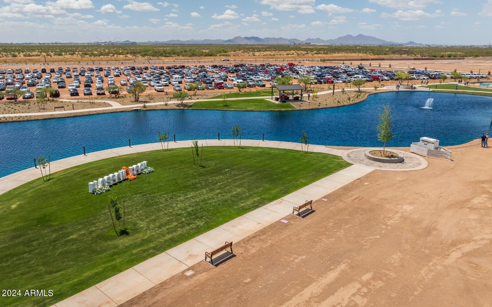 1186 W TREASURE Trail