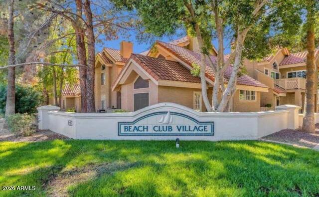BEACH CLUB VILLAGE AT VAL VISTA LAKES UNIT 1-198 - Residential