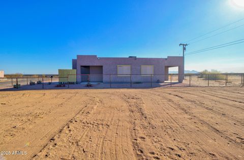 A home in Eloy