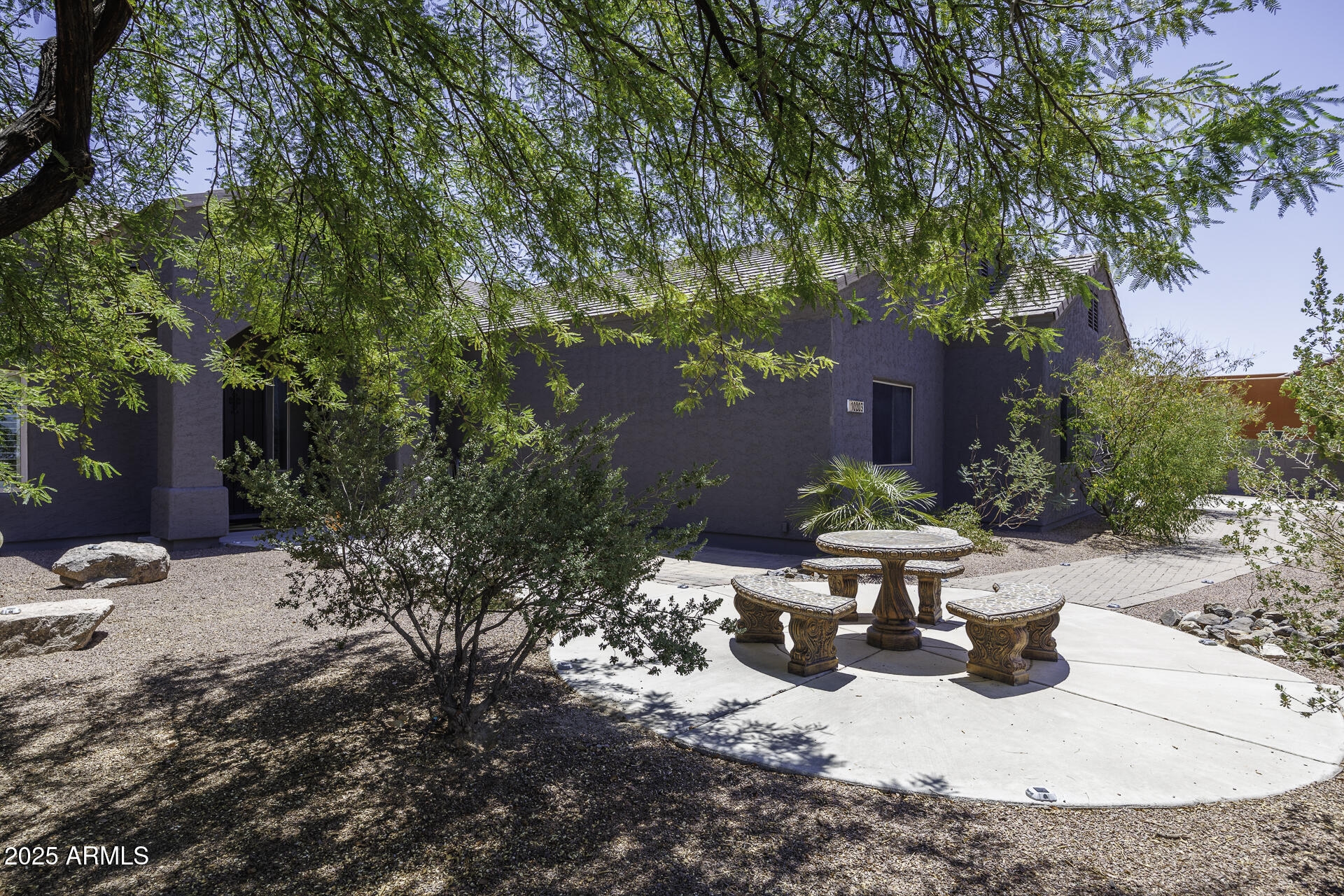 10203 N BURRIS Road