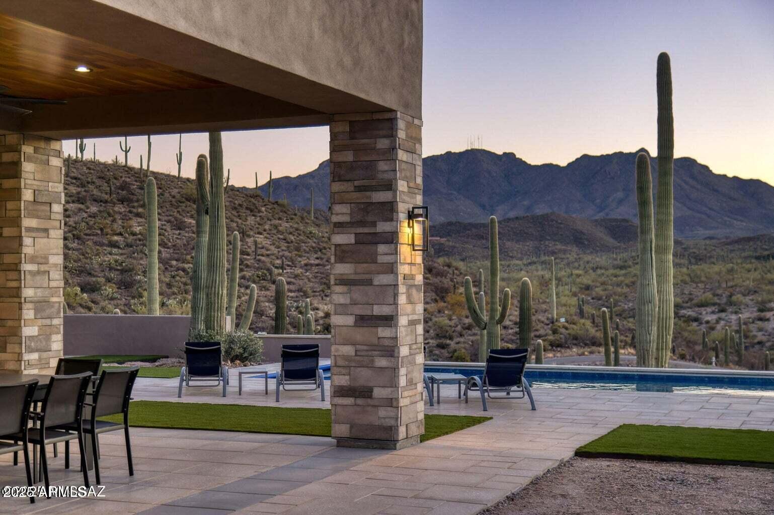 5901 W El Camino del Cerro --