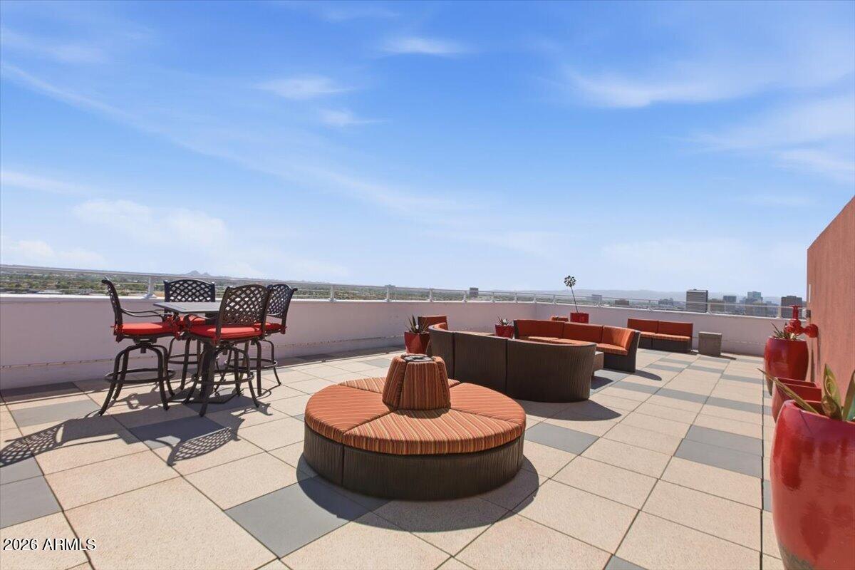 LANDMARK TOWERS CONDOMINIUM - Residential