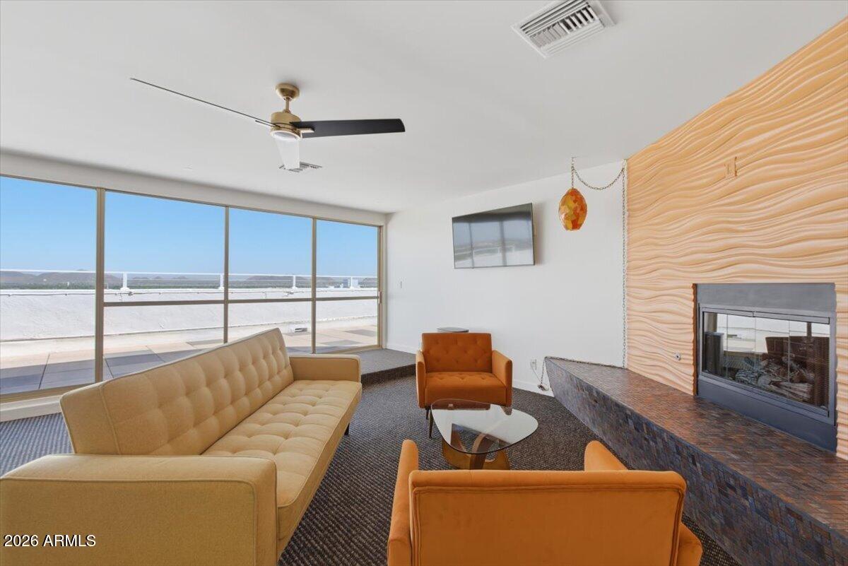 LANDMARK TOWERS CONDOMINIUM - Residential
