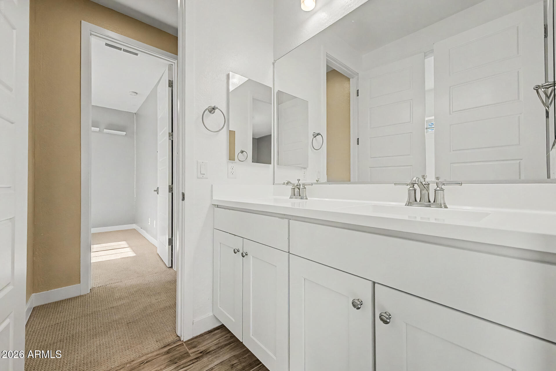STRATFORD - Residential