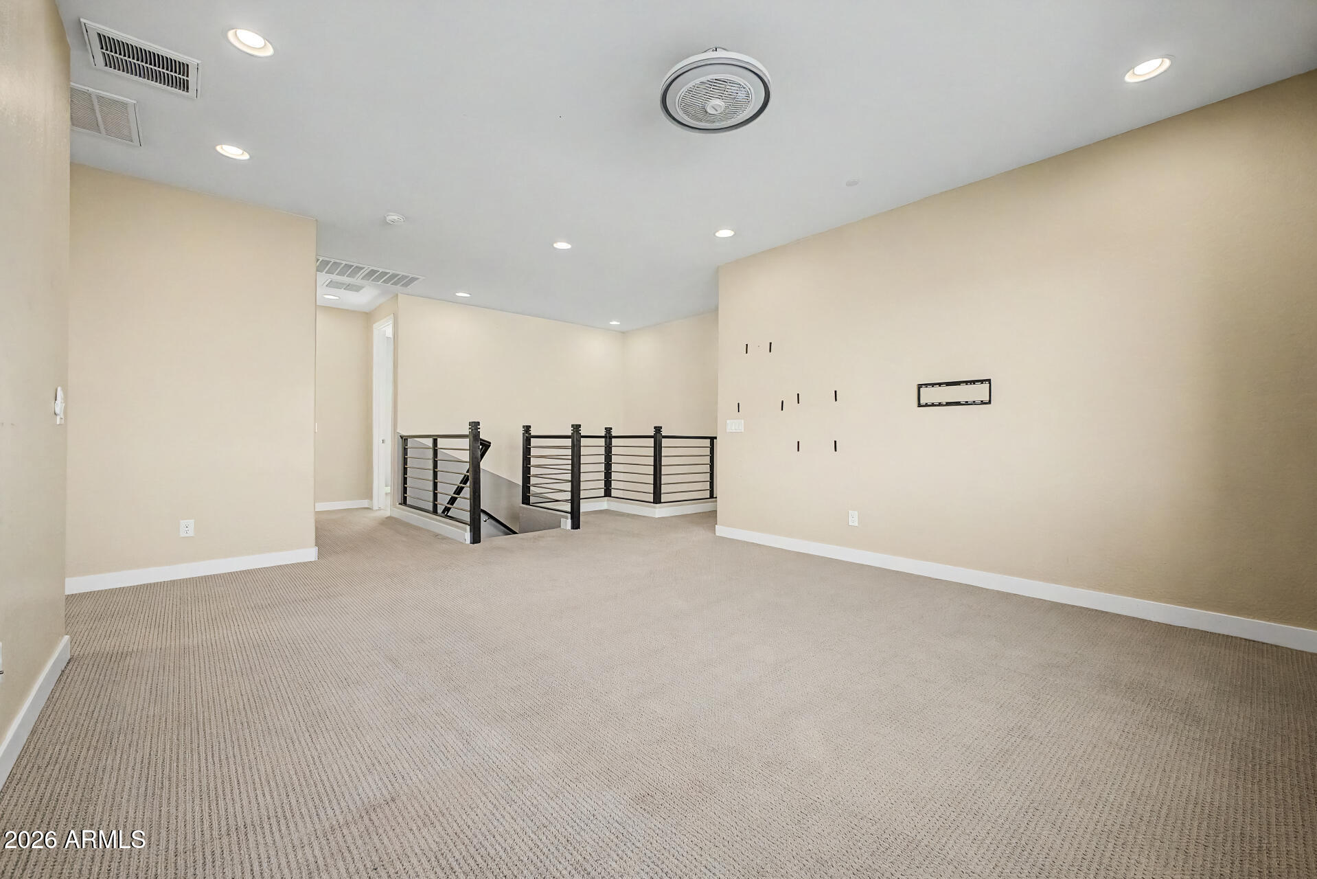 STRATFORD - Residential
