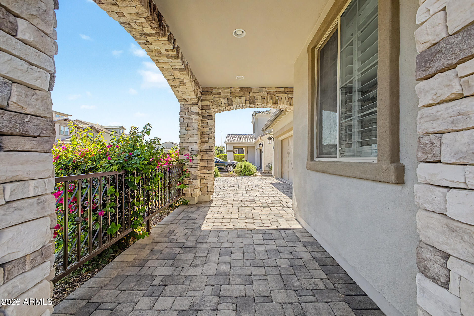 STRATFORD - Residential