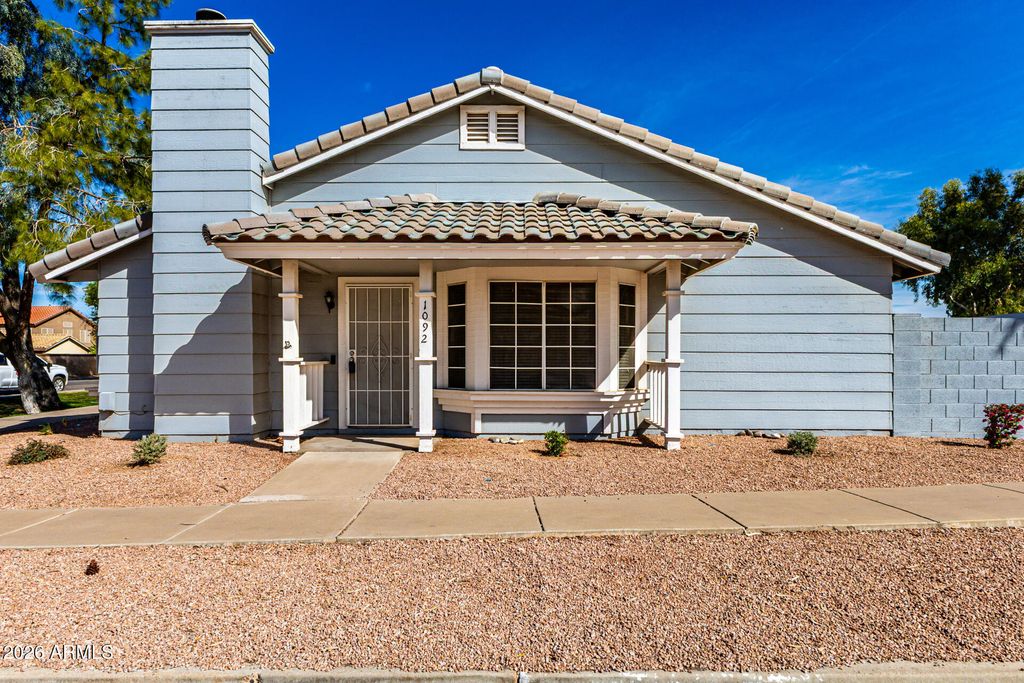 Photo of 860 N Mcqueen Road #1092, Chandler, AZ 85225 (MLS # 6999651)