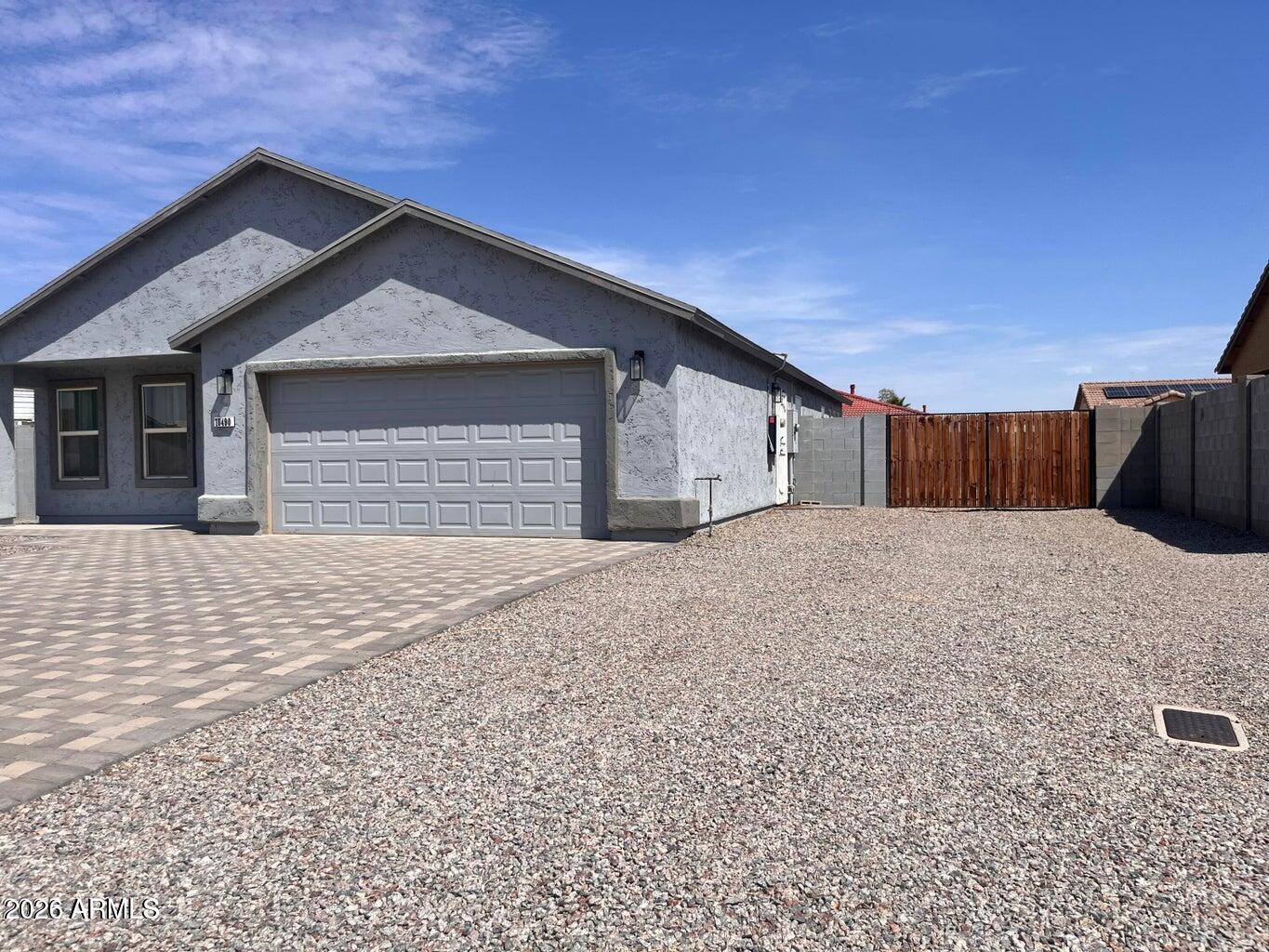 10490 W MAZATLAN Drive