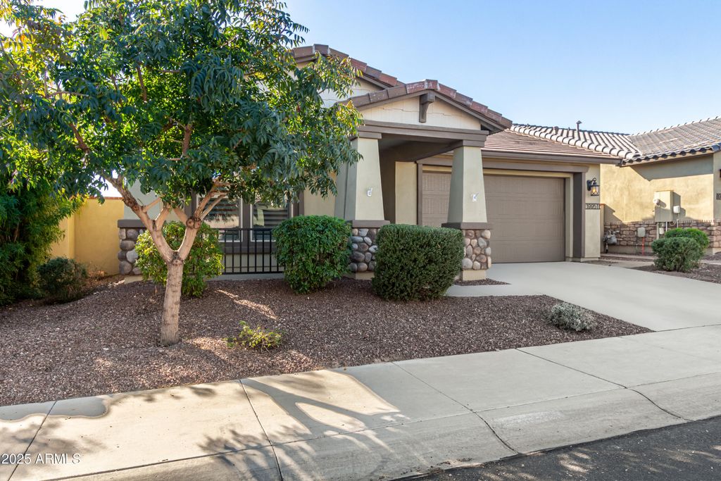 Photo of 19951 W Glenrosa Avenue, Litchfield Park, AZ 85340 (MLS # 6957856)