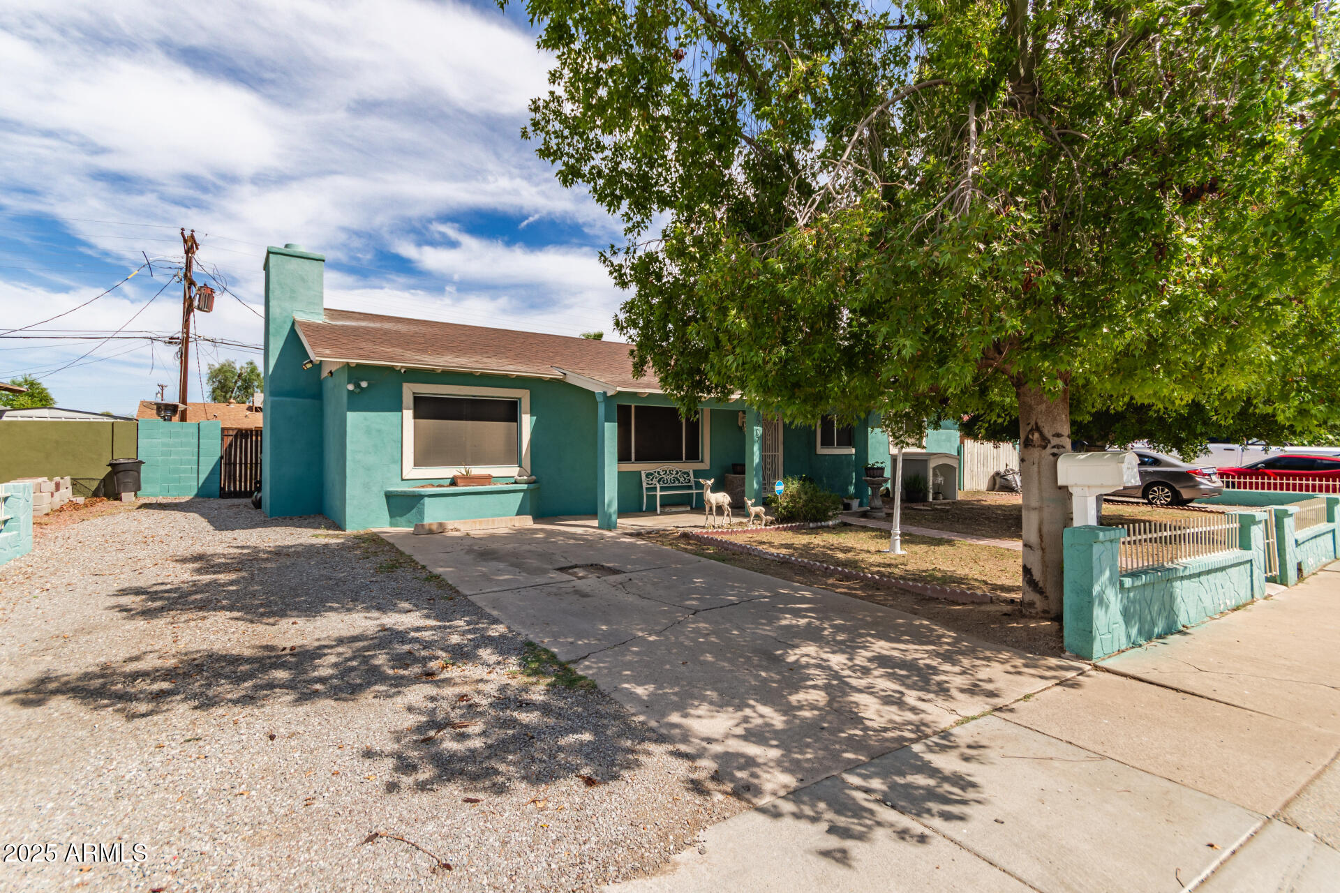 2907 N 53RD Avenue