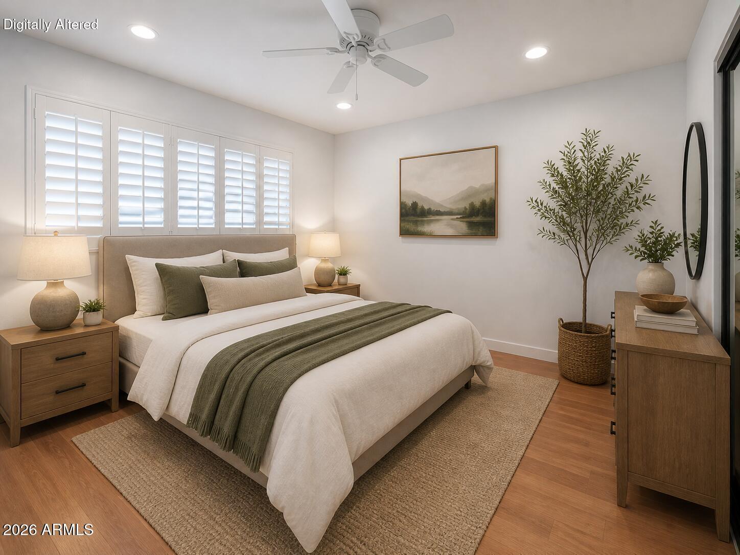BILTMORE GARDENS AT SQUAW PEAK CONDOMINIUM - Residential