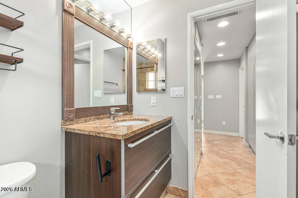 BILTMORE GARDENS AT SQUAW PEAK CONDOMINIUM - Residential