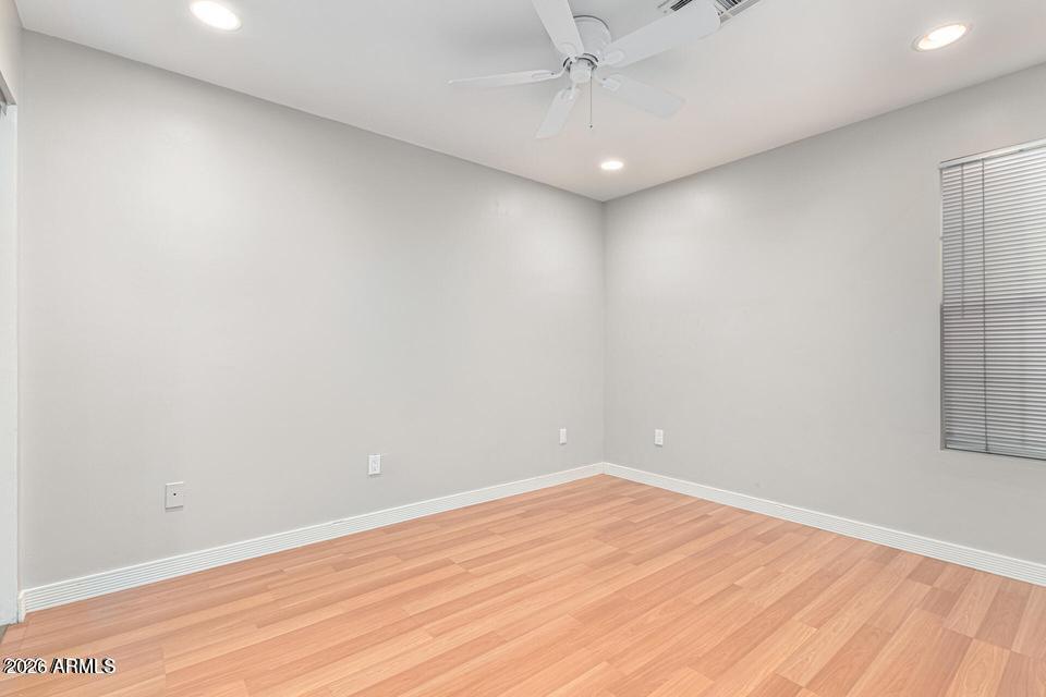 BILTMORE GARDENS AT SQUAW PEAK CONDOMINIUM - Residential