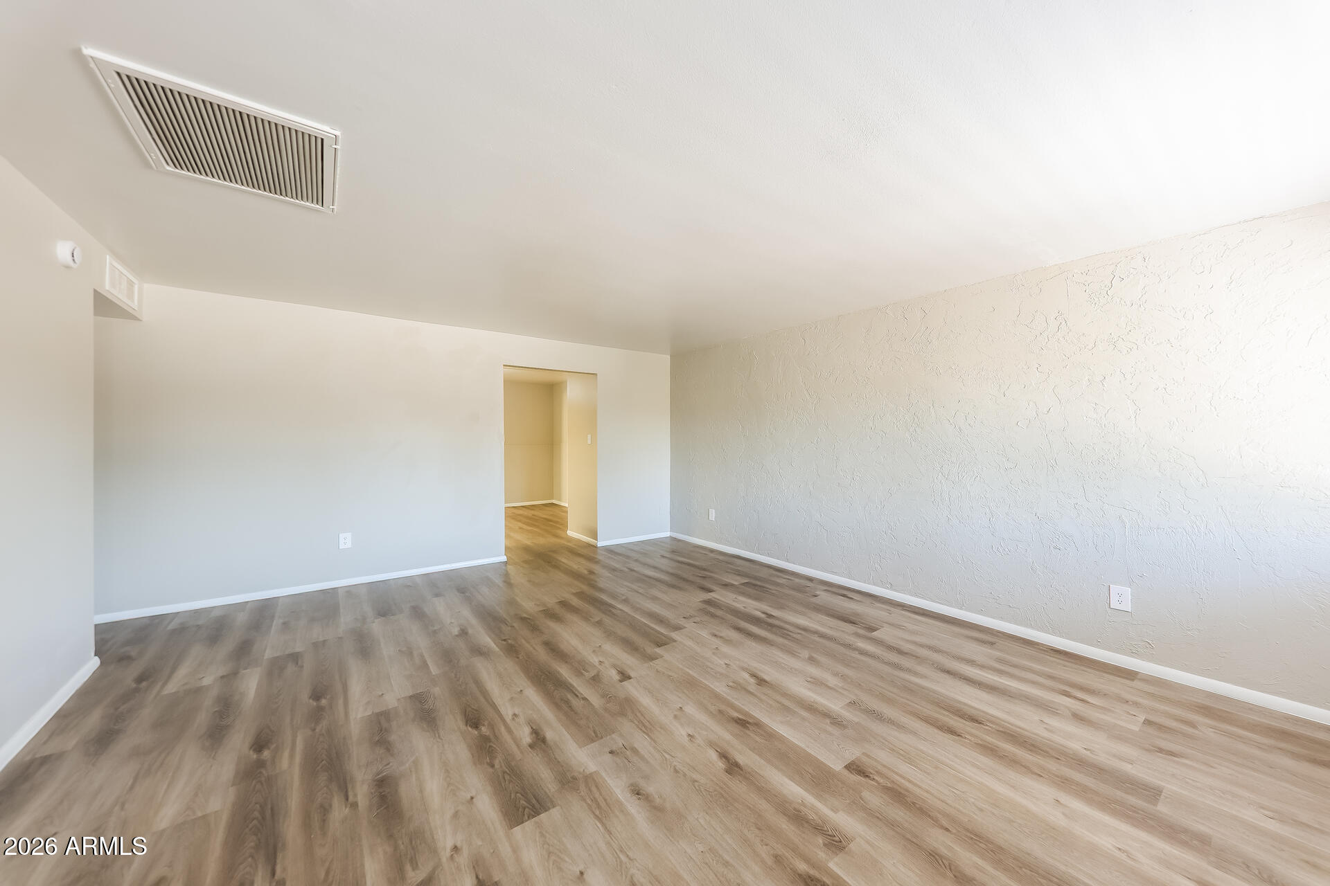 3640 E WILLOW Avenue