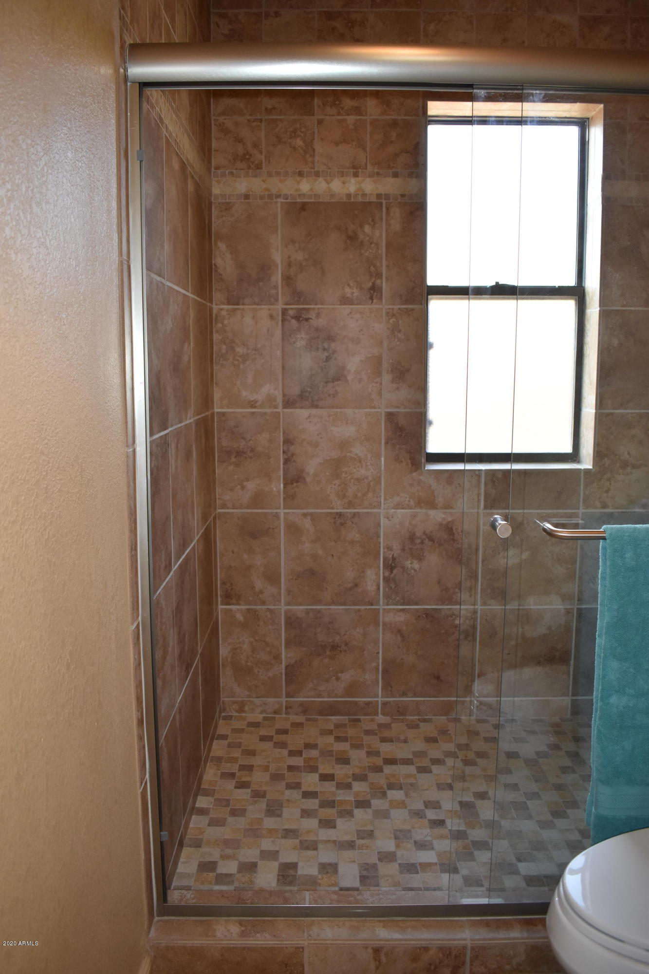 TOWN & COUNTRY ESTATES UNIT 12 - Residential