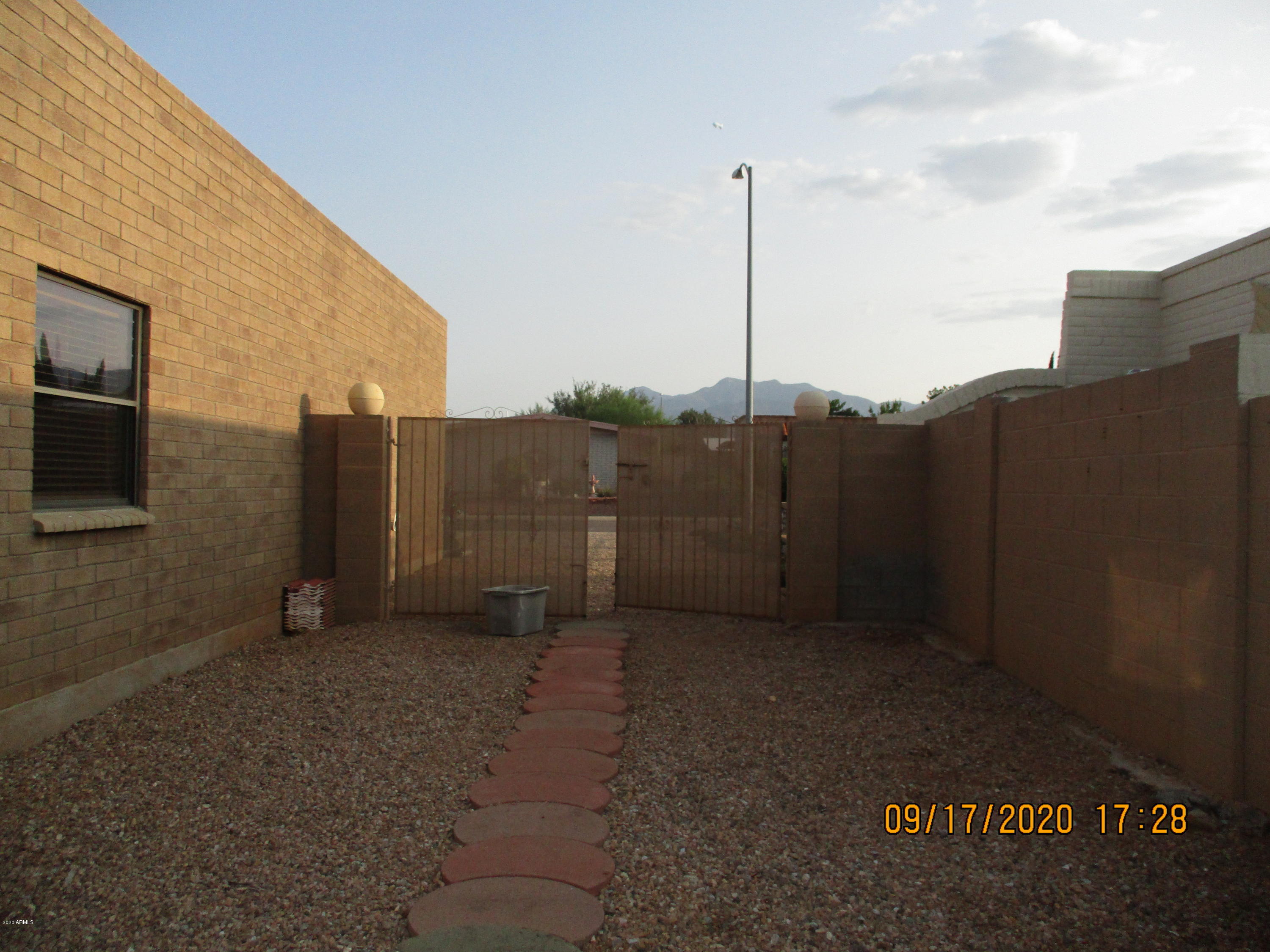 TOWN & COUNTRY ESTATES UNIT 12 - Residential