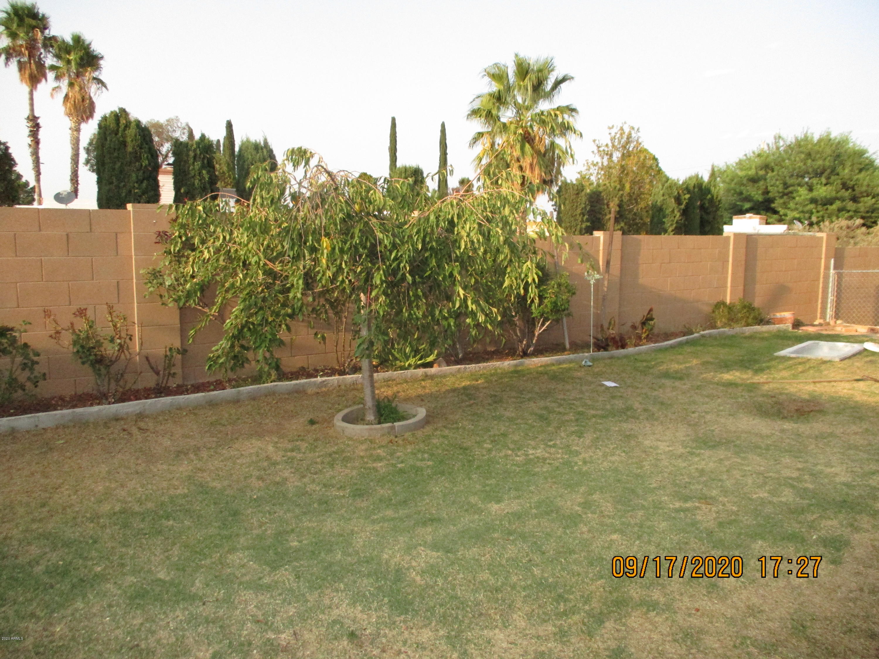 TOWN & COUNTRY ESTATES UNIT 12 - Residential