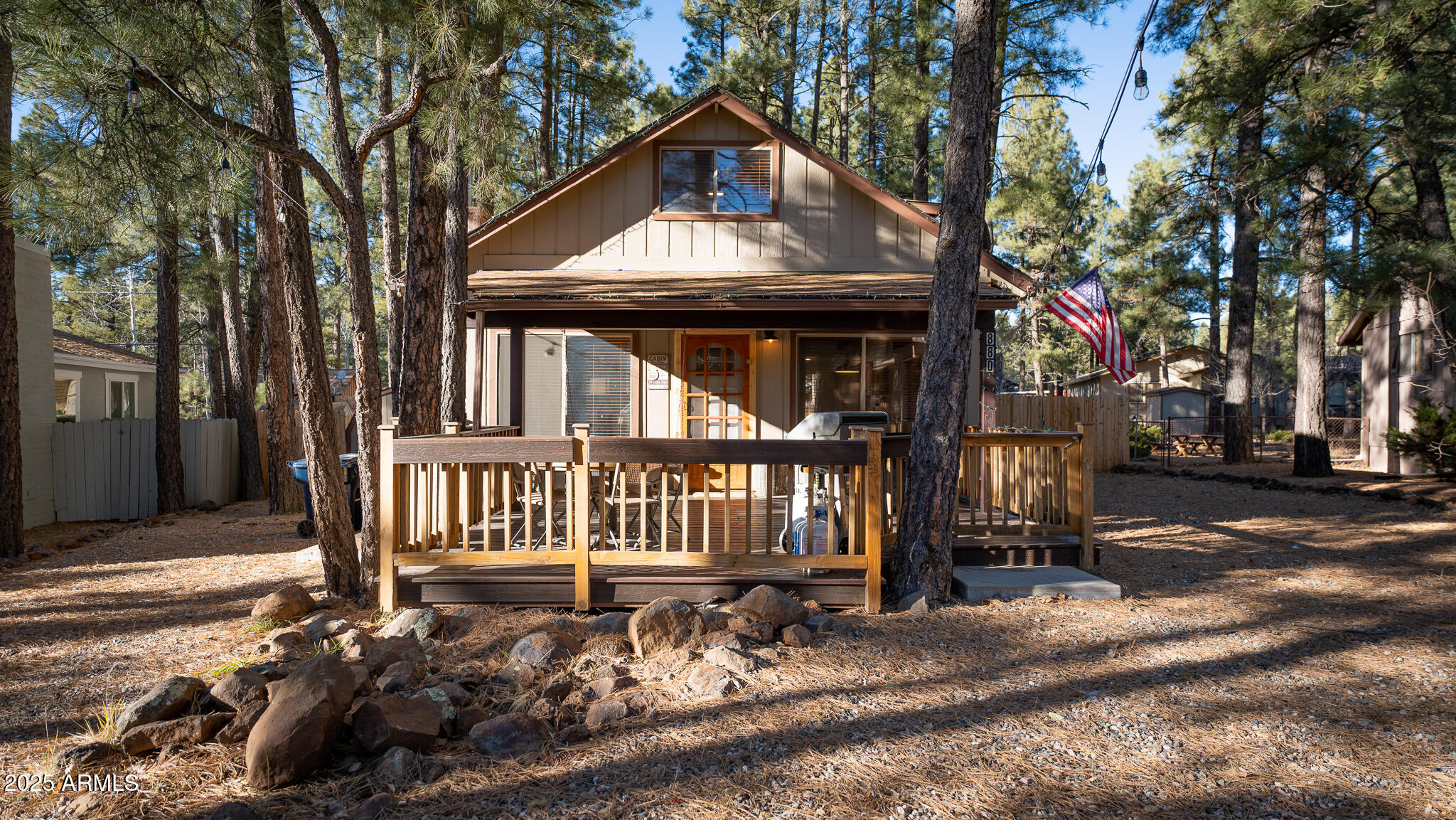 880 E CARIBOU Road