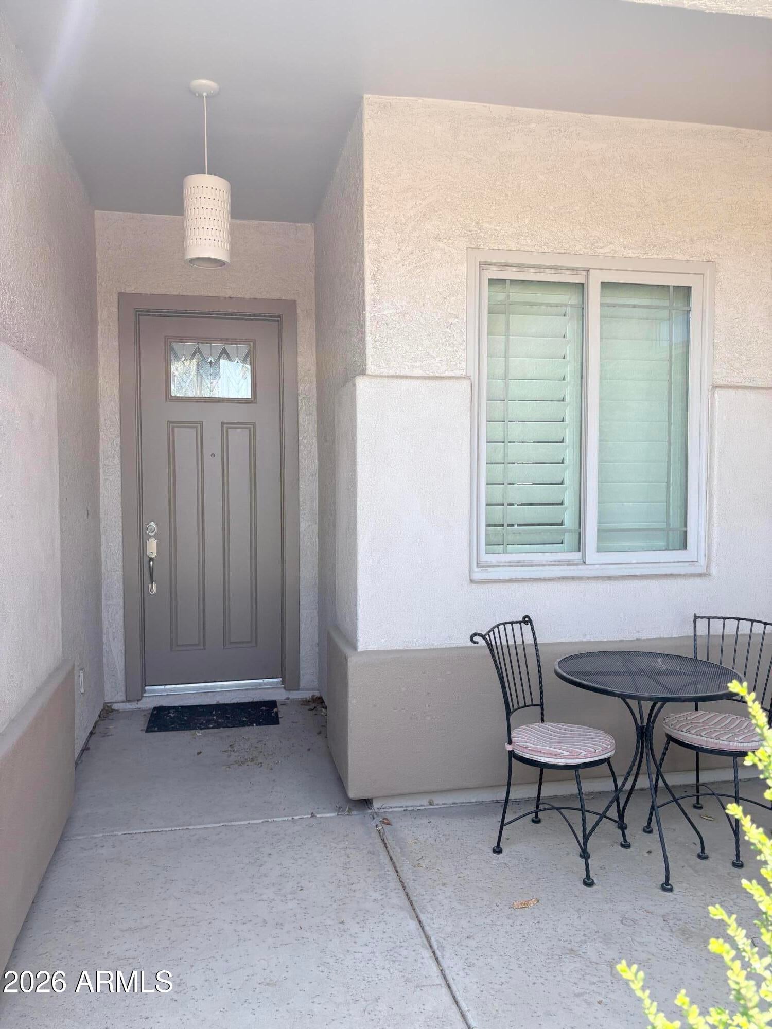 59 E HOPKINS Road
