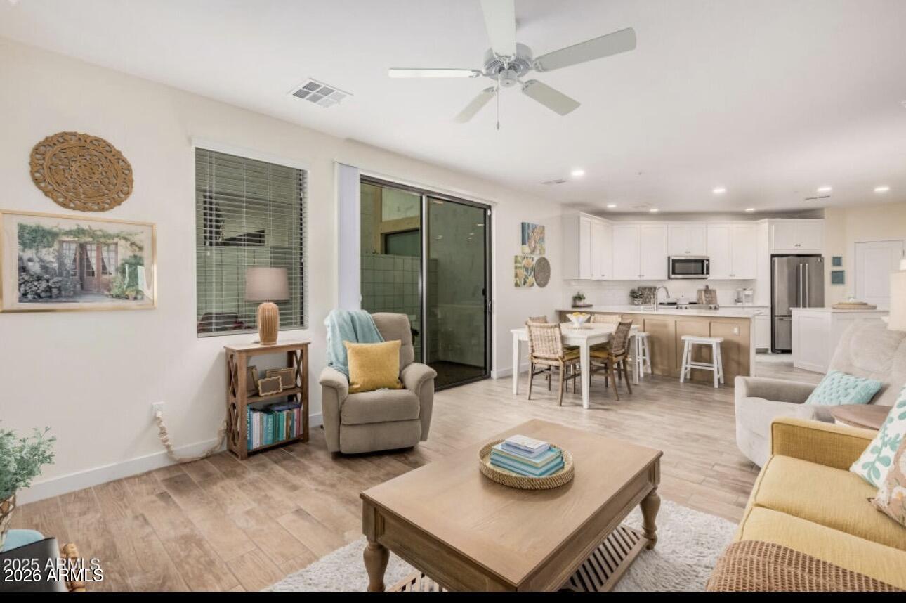 2511 W QUEEN CREEK Road 163