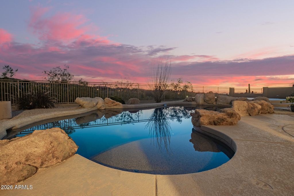 Photo of 11221 E Greenway Road, Scottsdale, AZ 85255 (MLS # 6972759)