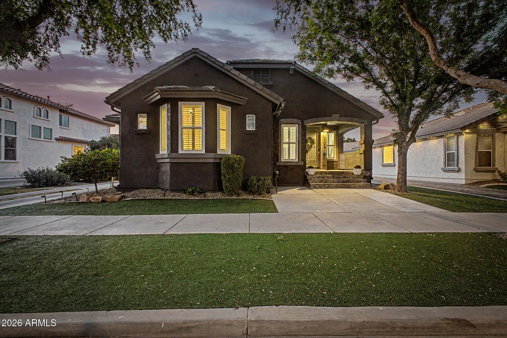 Photo of 2732 E Tamarisk Street, Gilbert, AZ 85296 (MLS # 7030800)
