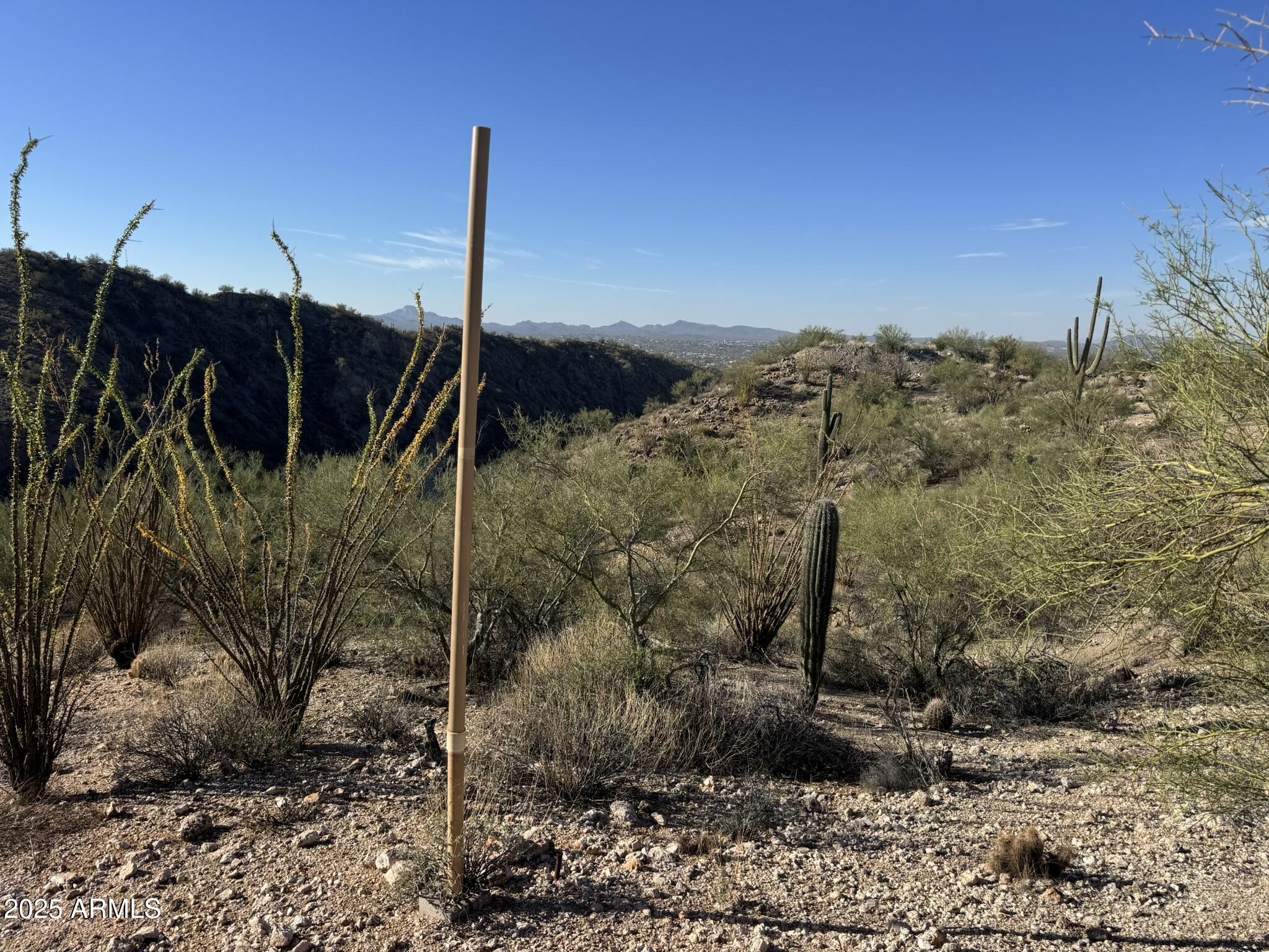 XX00J S Blue Tank Trail -