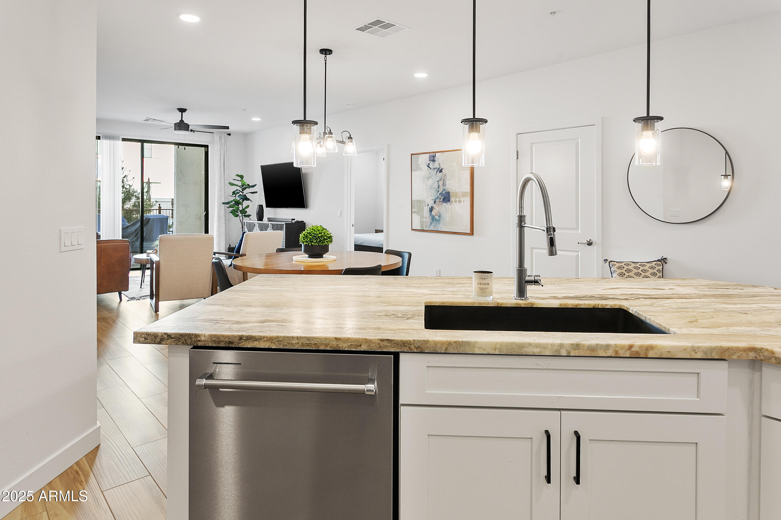2511 W QUEEN CREEK Road 165