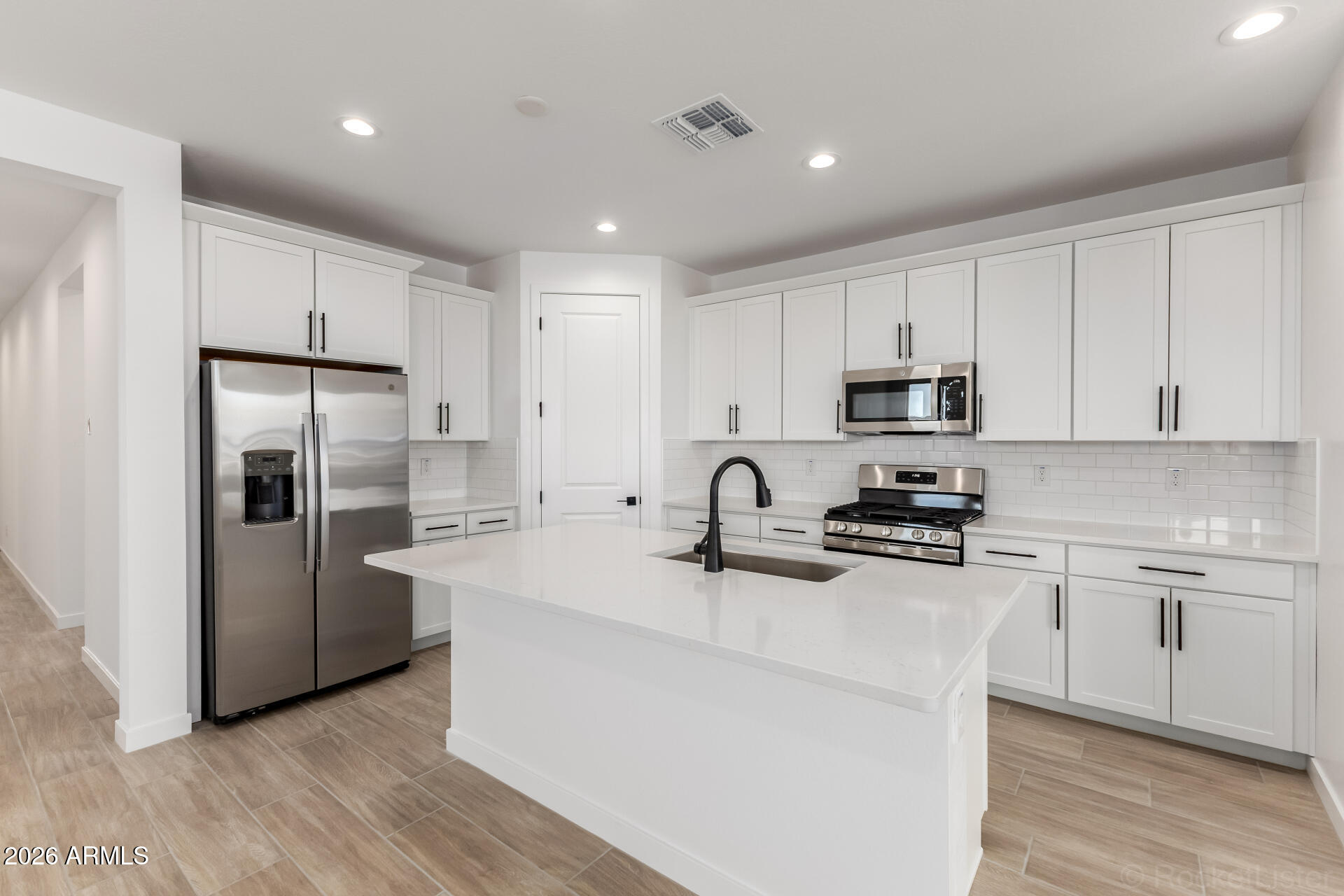 16966 W SAMANTHA Way