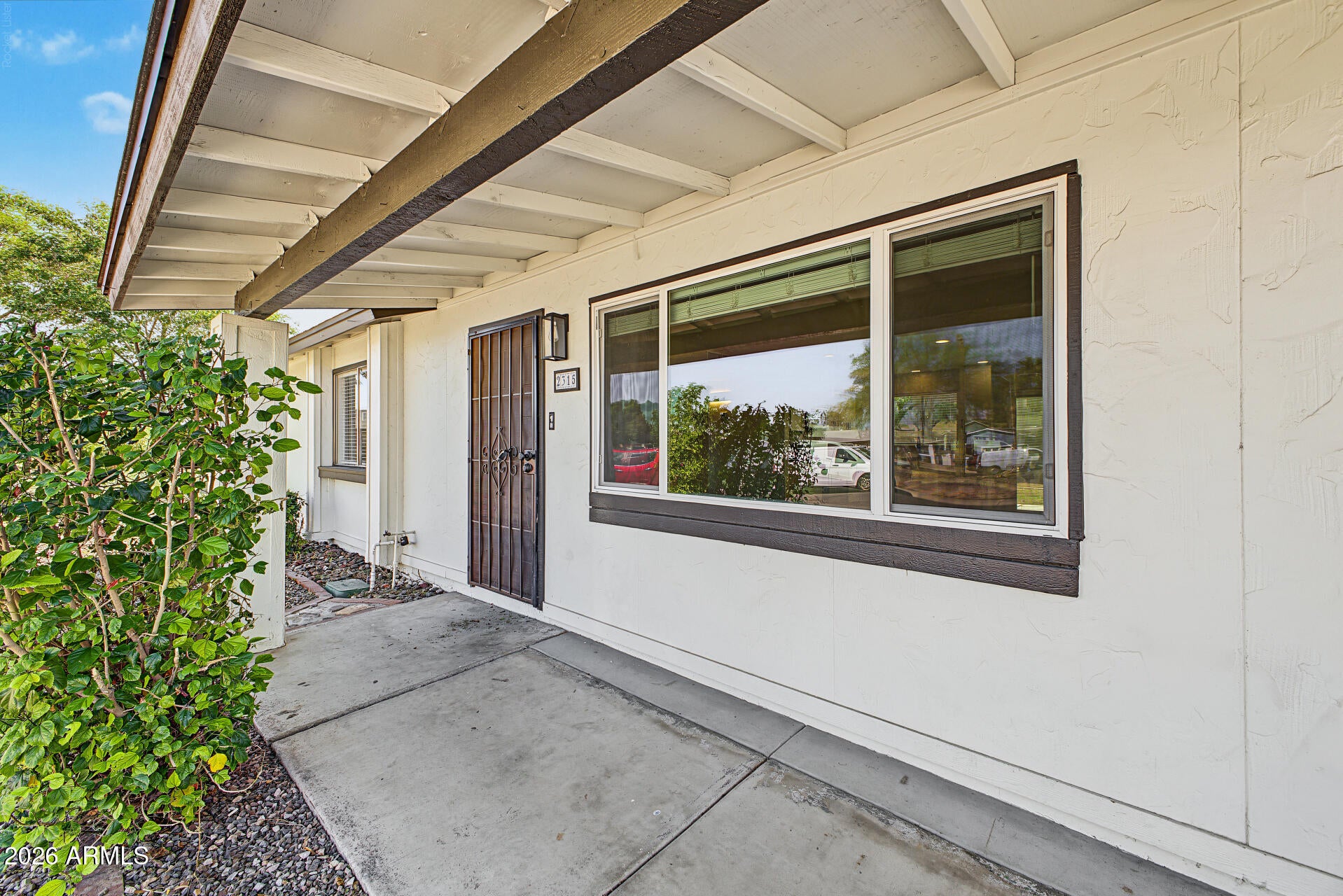2315 E KATHLEEN Road