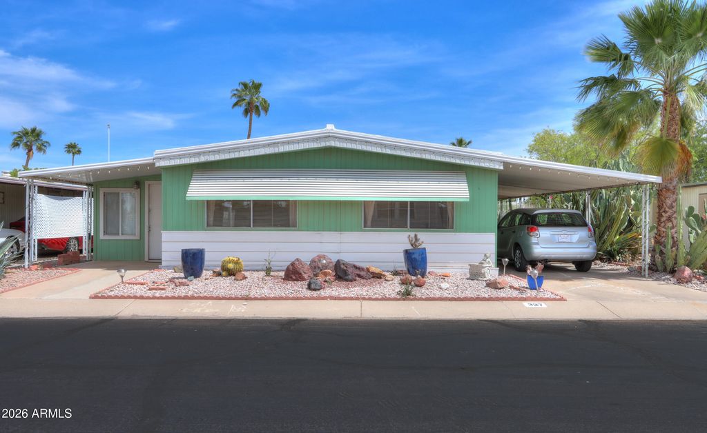 Photo of 2172 N Cajeme Avenue #327, Casa Grande, AZ 85122 (MLS # 7008359)