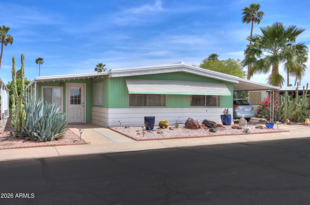 Photo of 2172 N Cajeme Avenue #327, Casa Grande, AZ 85122 (MLS # 7008359)