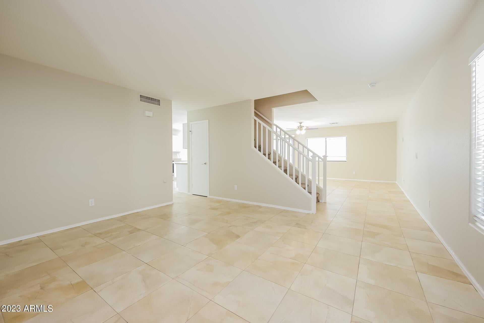 2255 E Parkside Lane