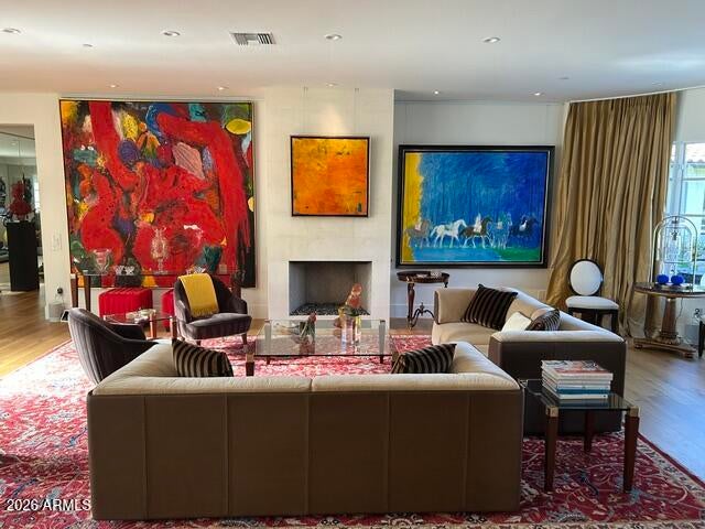 4908 E CALLE DEL MEDIO --