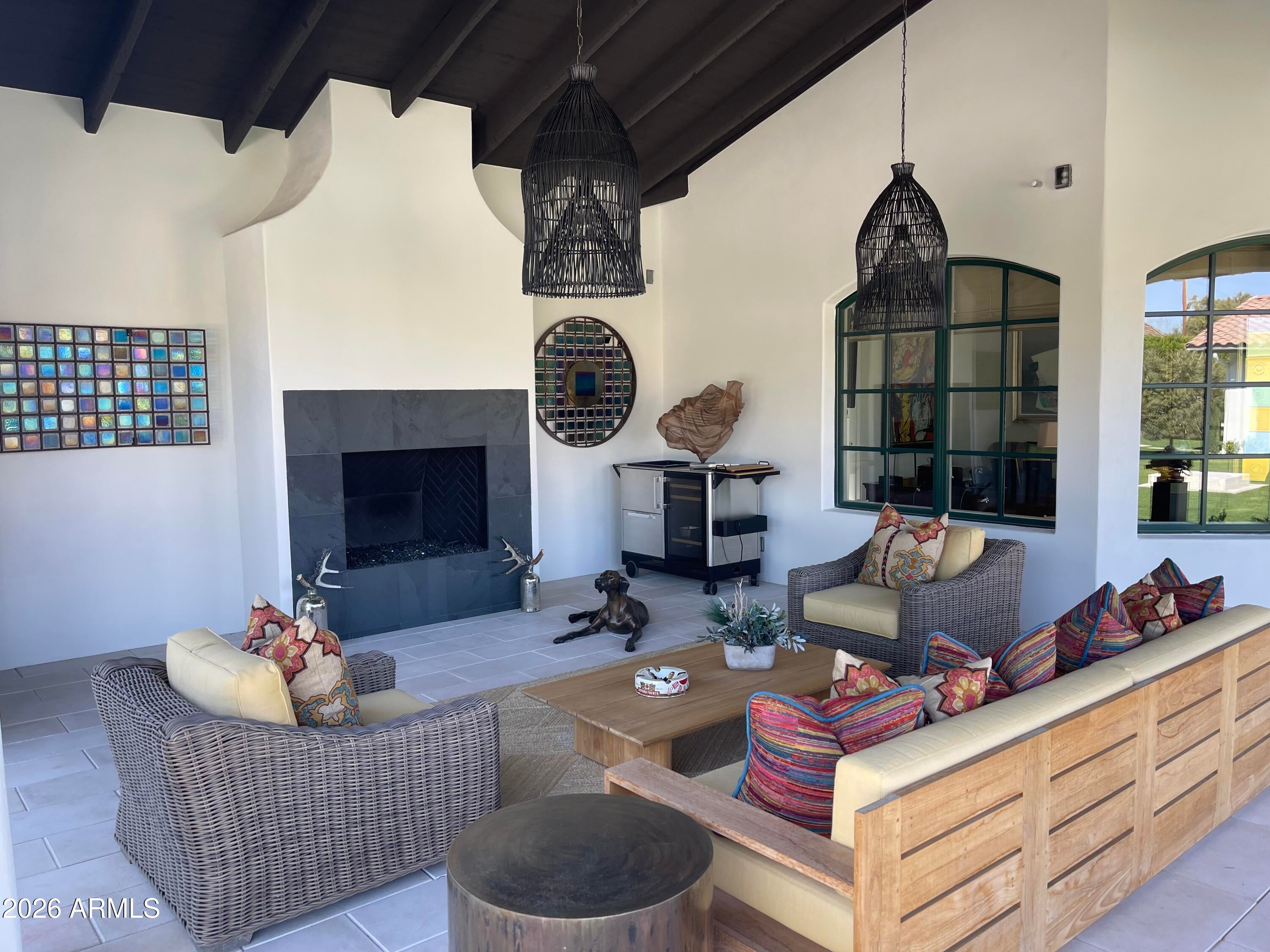 4908 E CALLE DEL MEDIO --