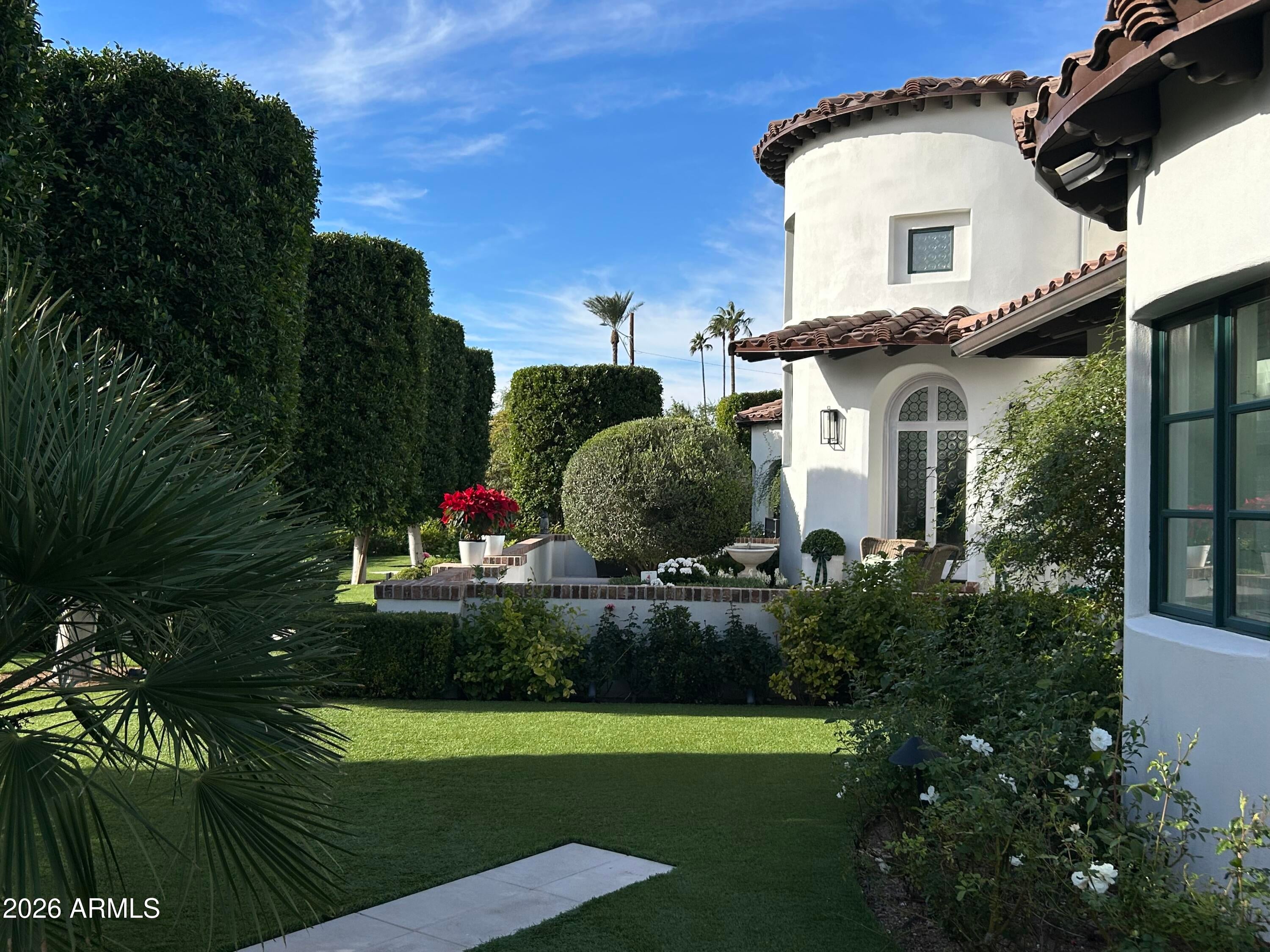 4908 E CALLE DEL MEDIO --