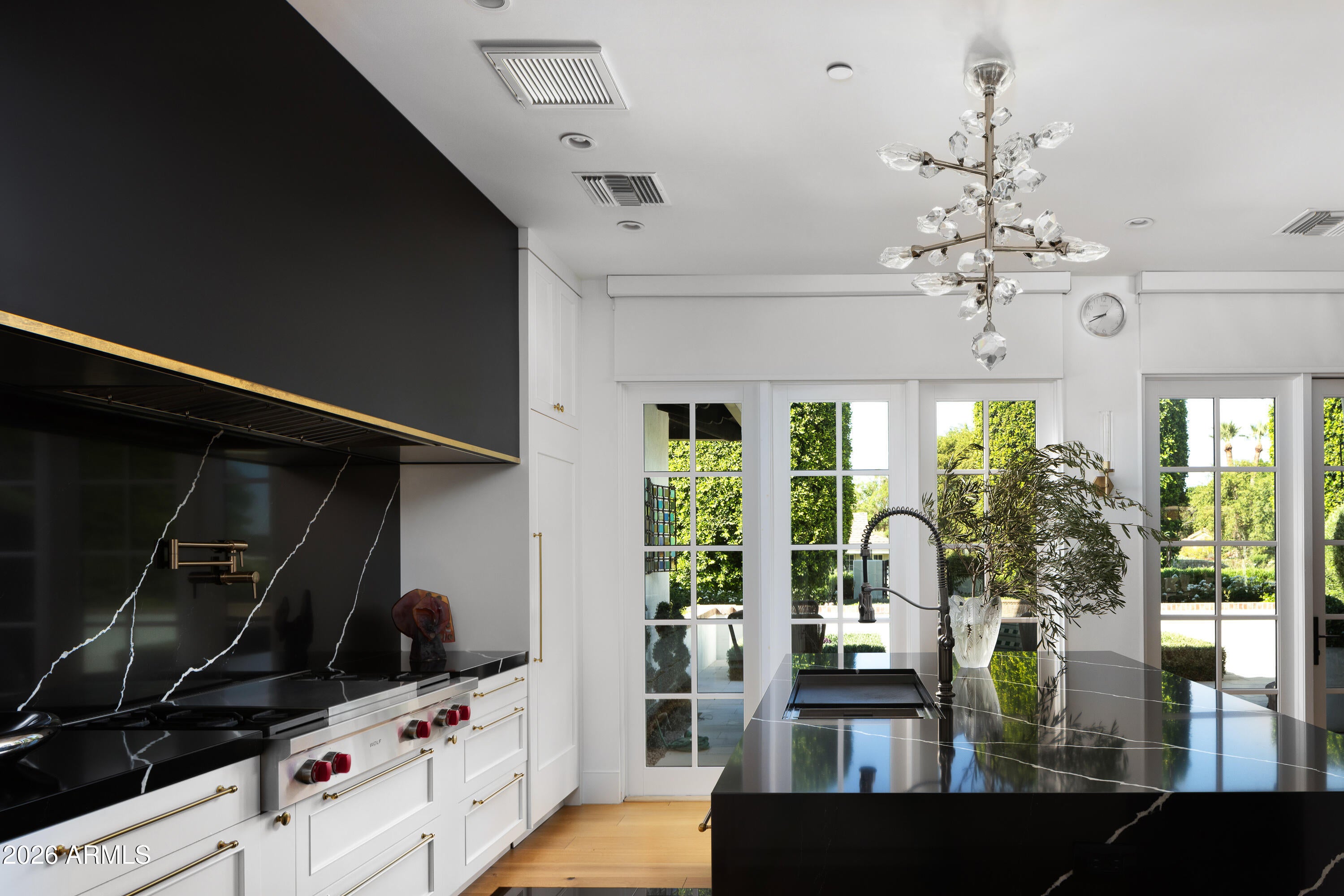 4908 E CALLE DEL MEDIO --