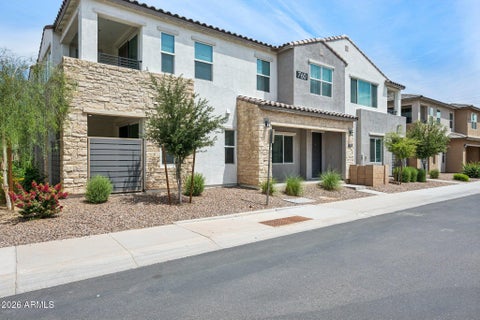 Photo of 760 E Doral Avenue #101, Gilbert, AZ 85297 (MLS # 7015026)