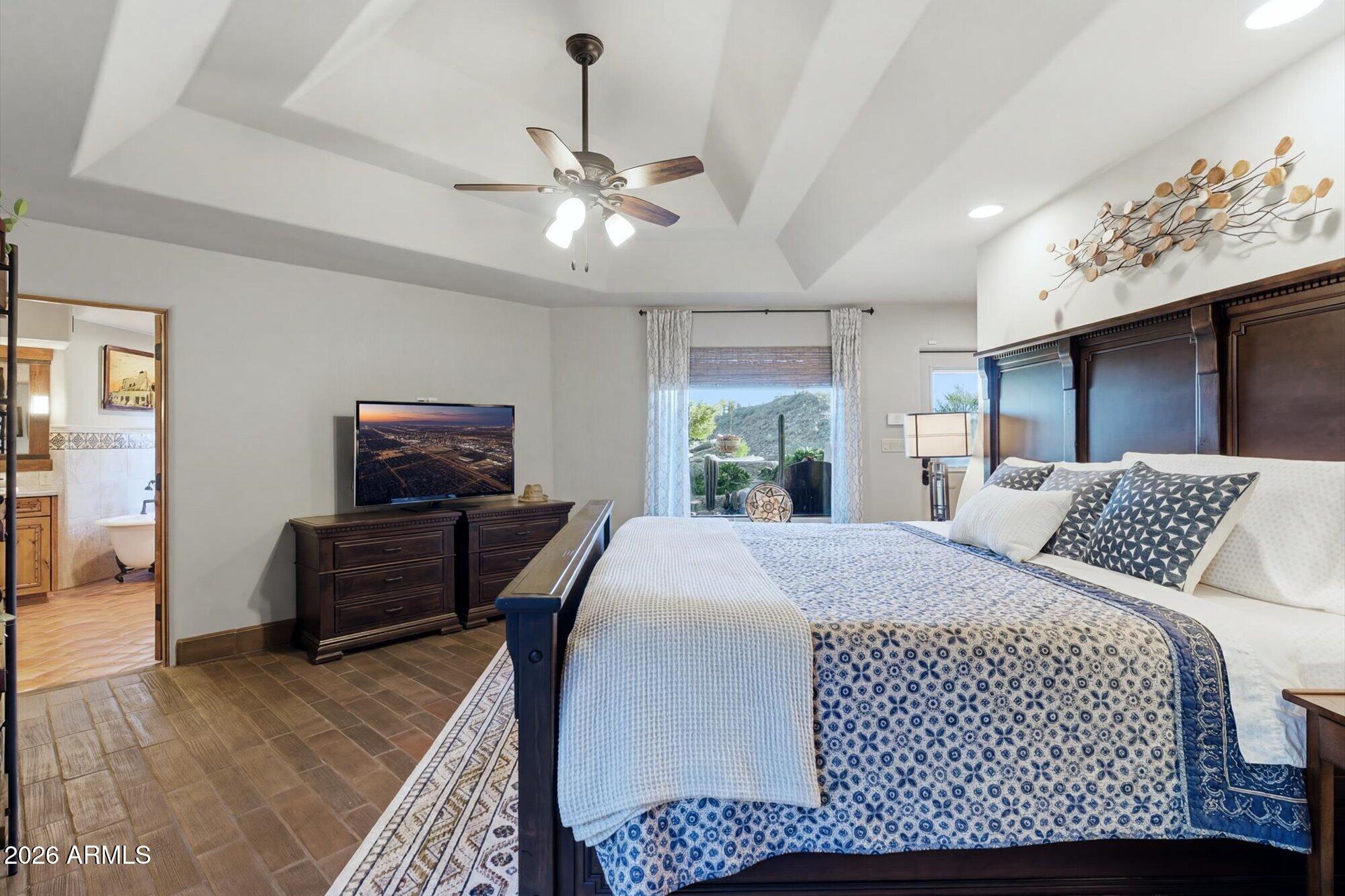 UNSUBDIVIDED CAVE CREEK - Residential