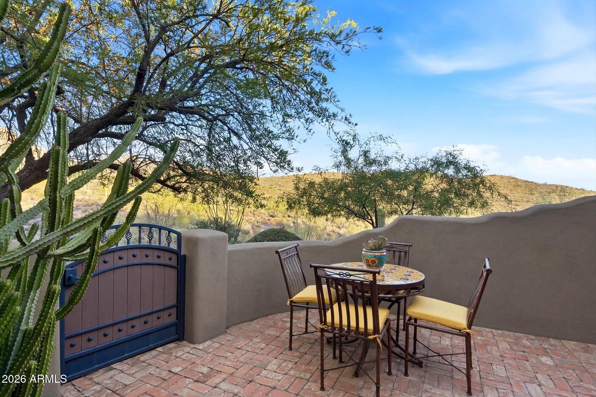 UNSUBDIVIDED CAVE CREEK - Residential