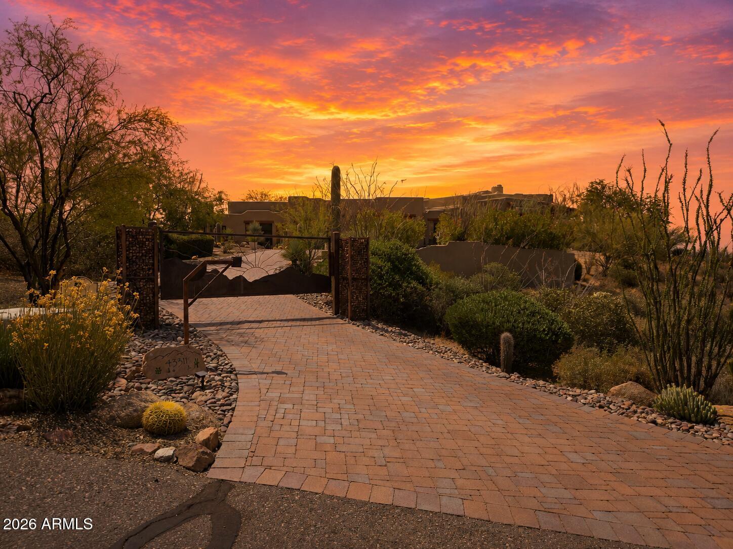 UNSUBDIVIDED CAVE CREEK - Residential